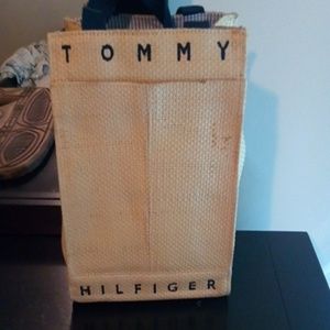 Tommy hilfiger purse